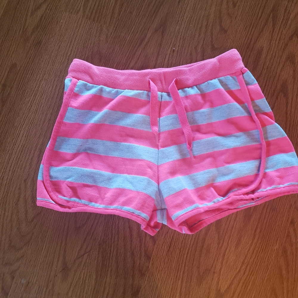Girls Pink Striped Shorts ♡